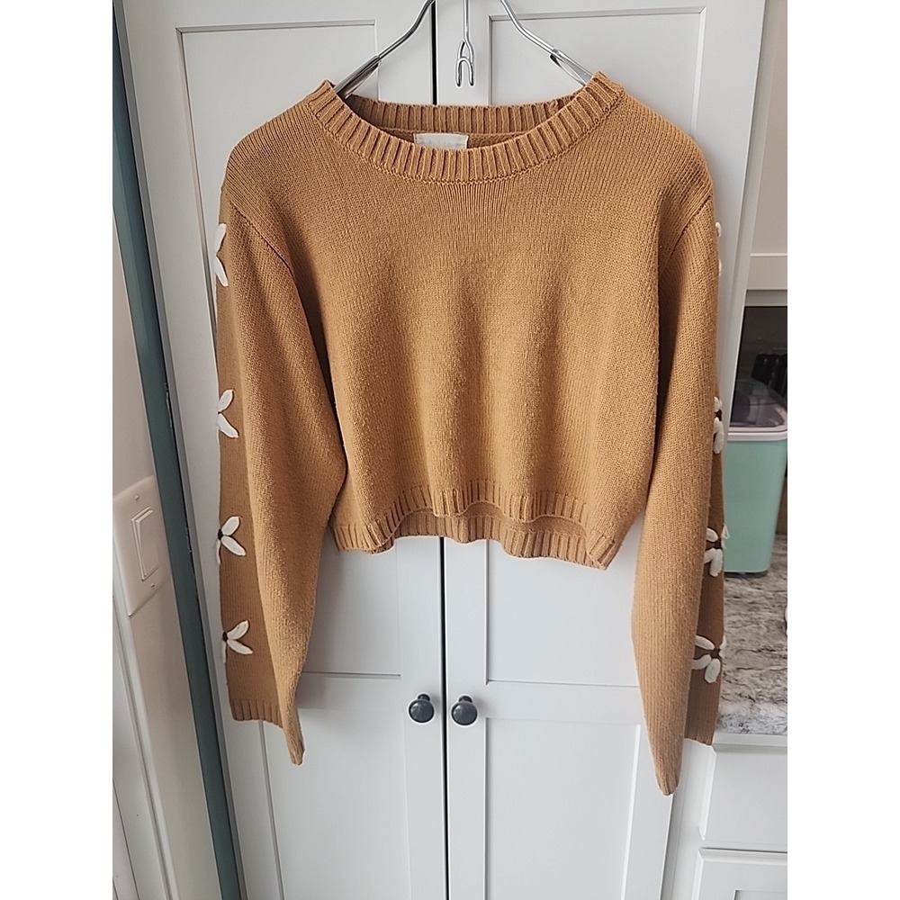 Altar'd State Crop Sweater Sz‎ M